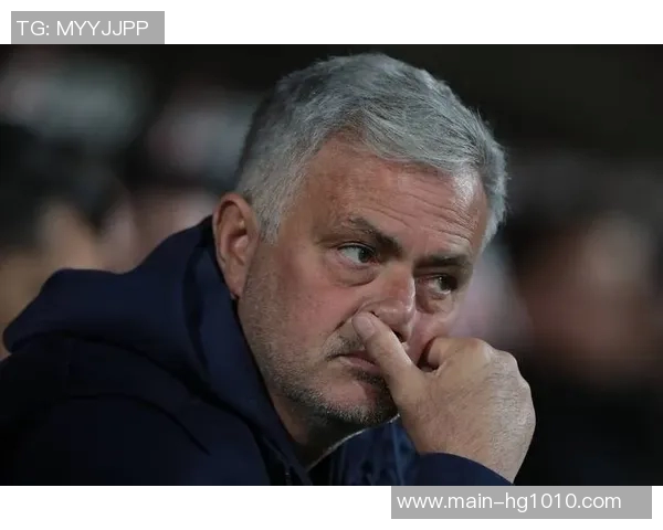 穆里尼奥回忆国米德比胜利时的温情时刻与加利亚尼老贝的祝贺 穆里尼奥回忆国米德比胜利时的温情时刻与加利亚尼老贝的祝贺